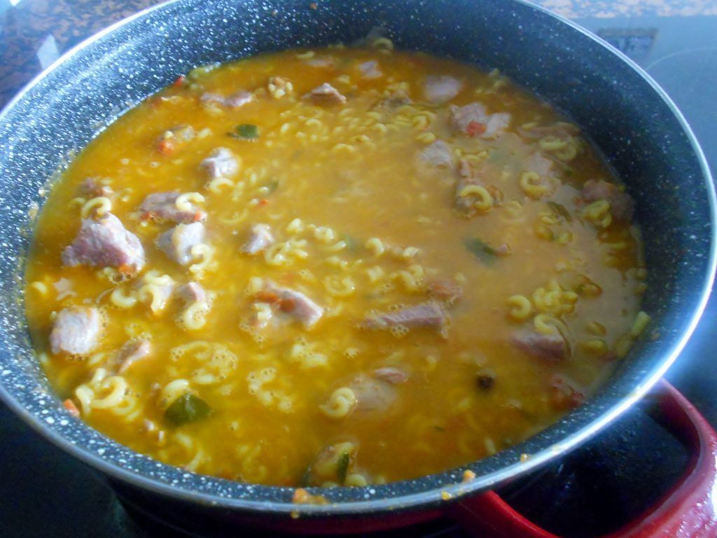 fideos  a la cazuela