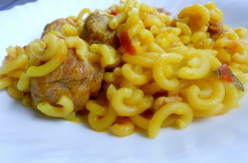 fideos a la cazuela con pisto y pavo
