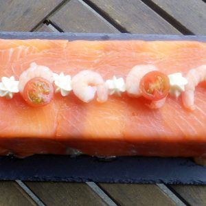 pastel de salmón ahumado y pan de molde